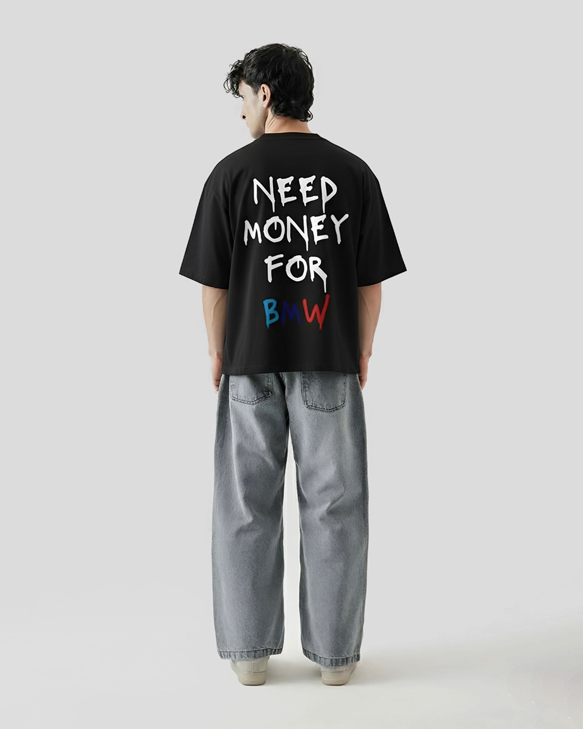 BMW - Oversized T-Shirt.