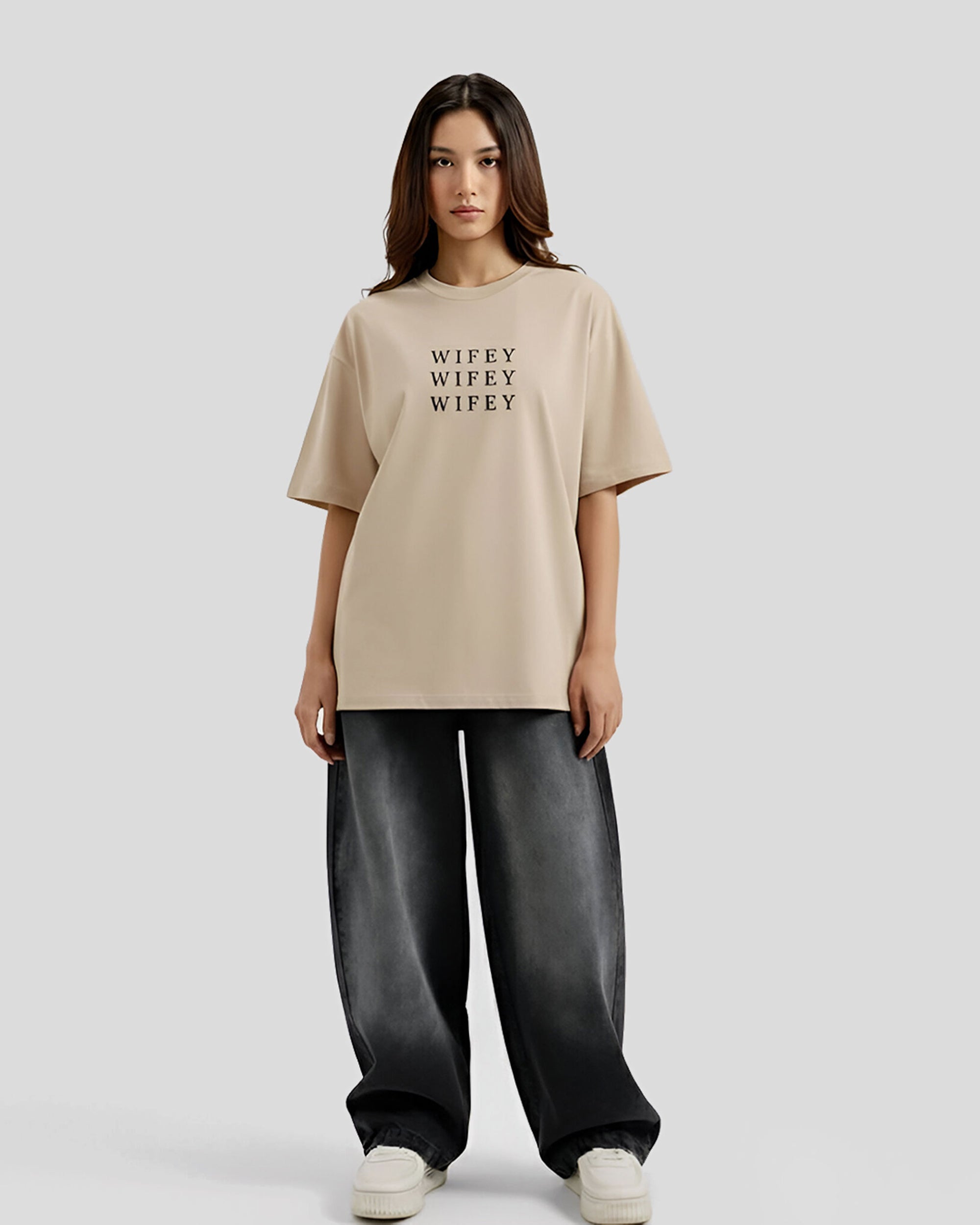 Wifey - Oversized T-Shirt.